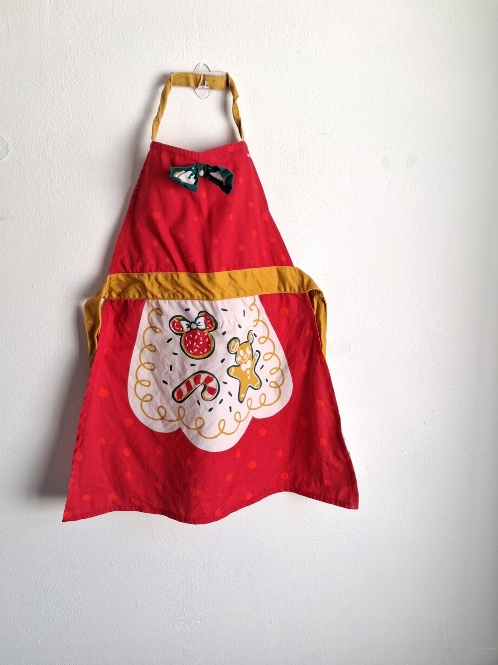 Disney Mickey Mouse Christmas Apron